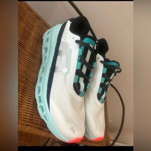 On Cloud Monster Mens  CloudTec Running Shoes Sz 10 Sz 44